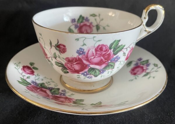 Old Royal China 3135